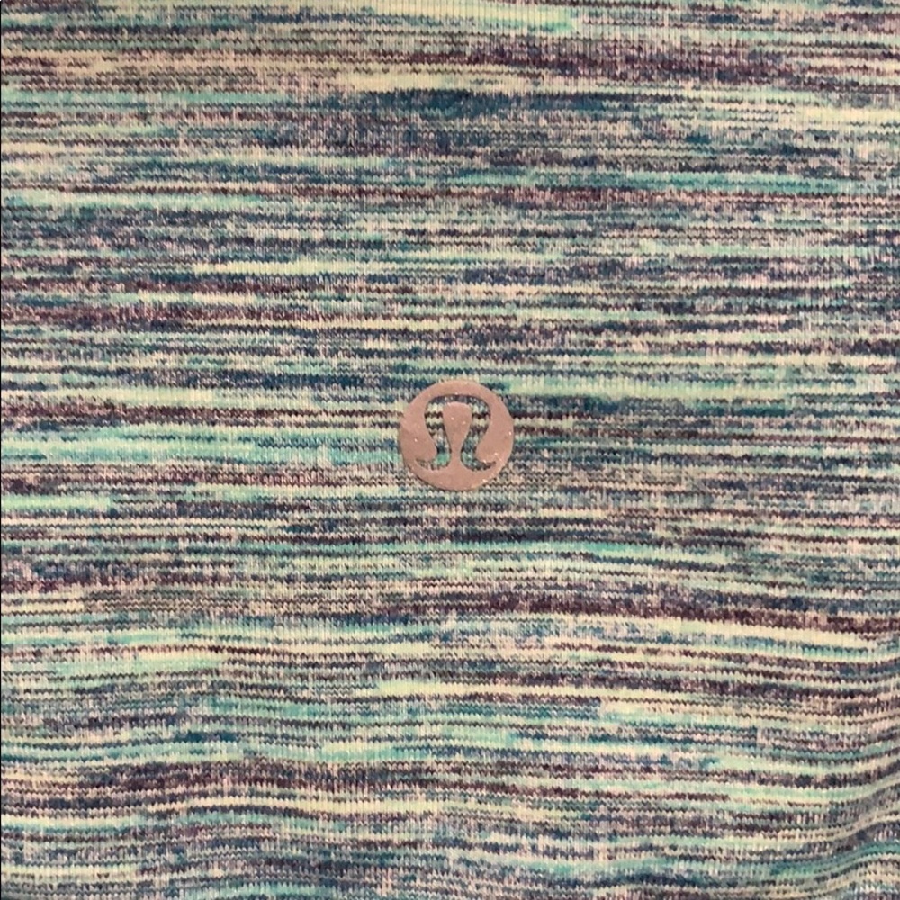 Lululemon - Picture 2 of 3